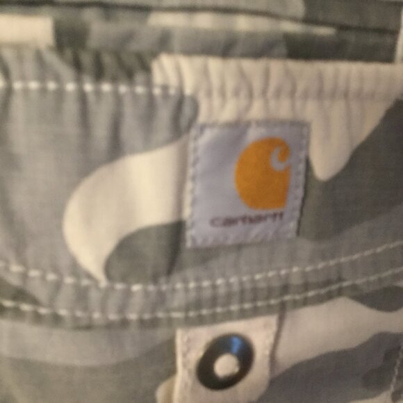New without tags Carhartt ladies vest gray camo lots of pockets size XL 16/18 - Picture 3 of 9